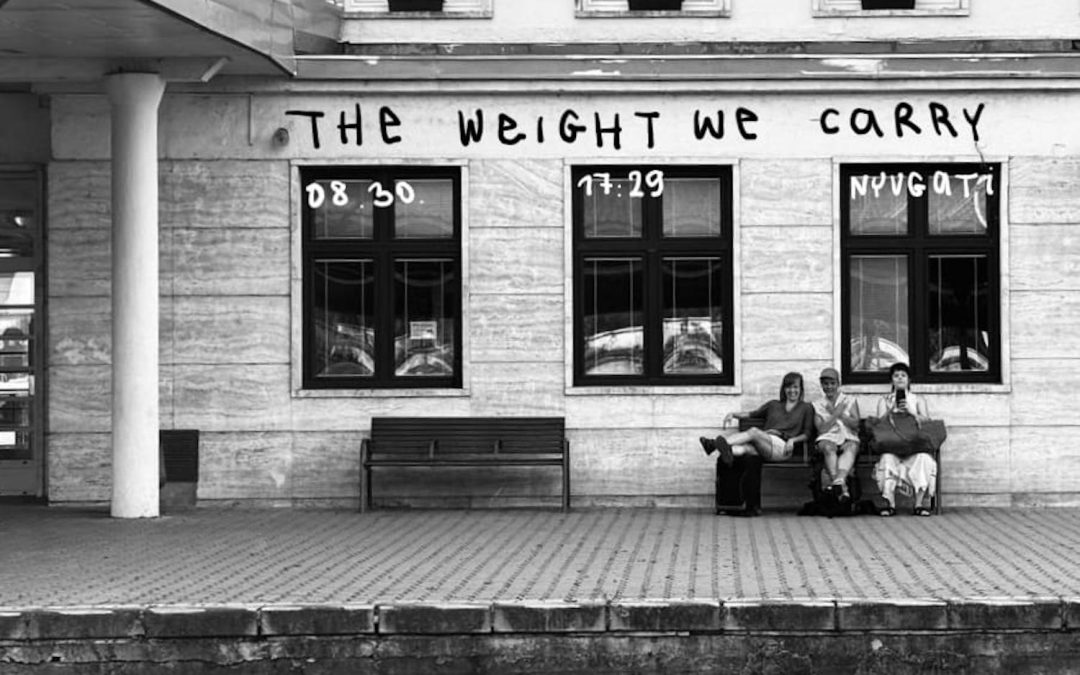 SVUNG research group: The weight we carry (work-in-progress) A participatory train performance 